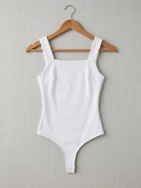 🍒3/33$ ReoRia White Square-Neck Bodysuit with Wide Straps